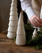 Storefactory Grandalen albero di Natale in ceramica, bianco 20cm