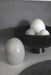 Storefactory Bjuv uovo decorativo in ceramica, grande grigio